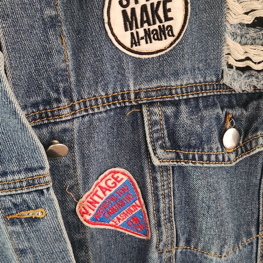 Denim patch jacket - Picture 4 of 8